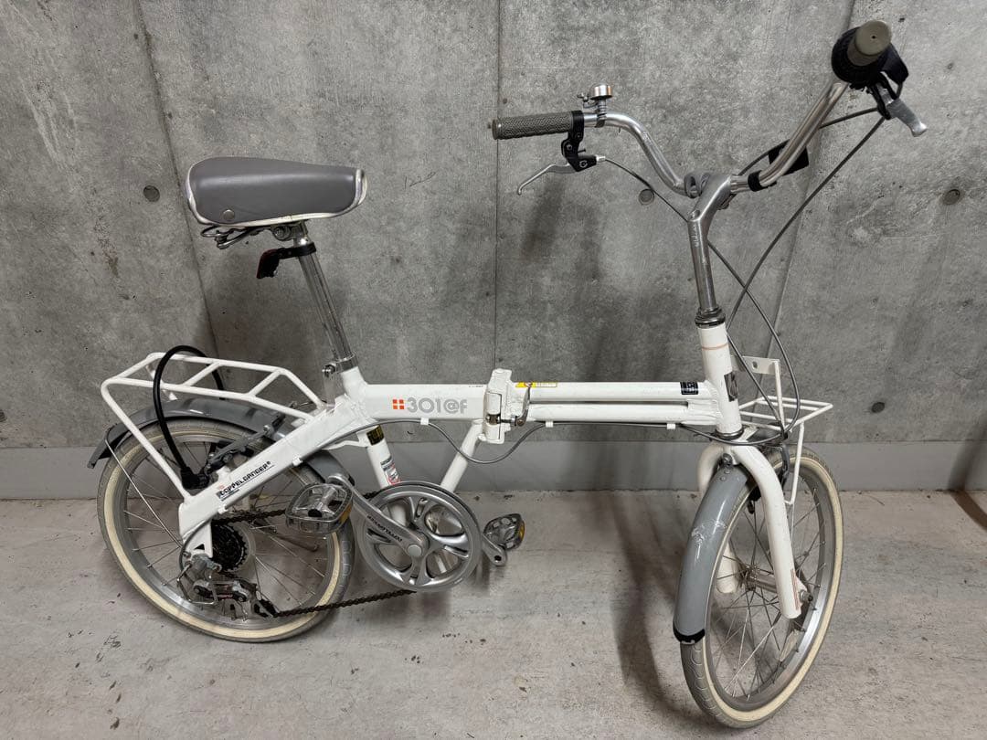 20インチ 6段変速折り畳み自転車　ドッペルギャンガー 301@