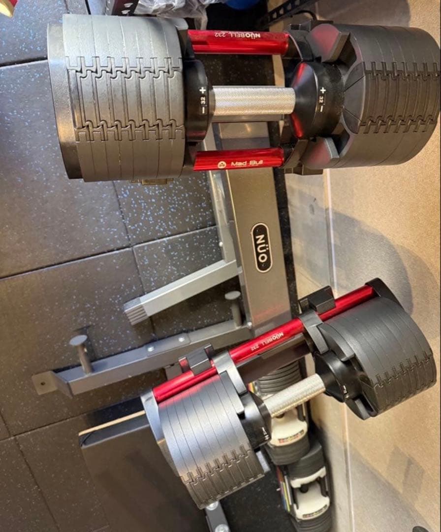 引取り限定 NUO FLEXBELL 可変式ダンベル スタンド付 32kg
