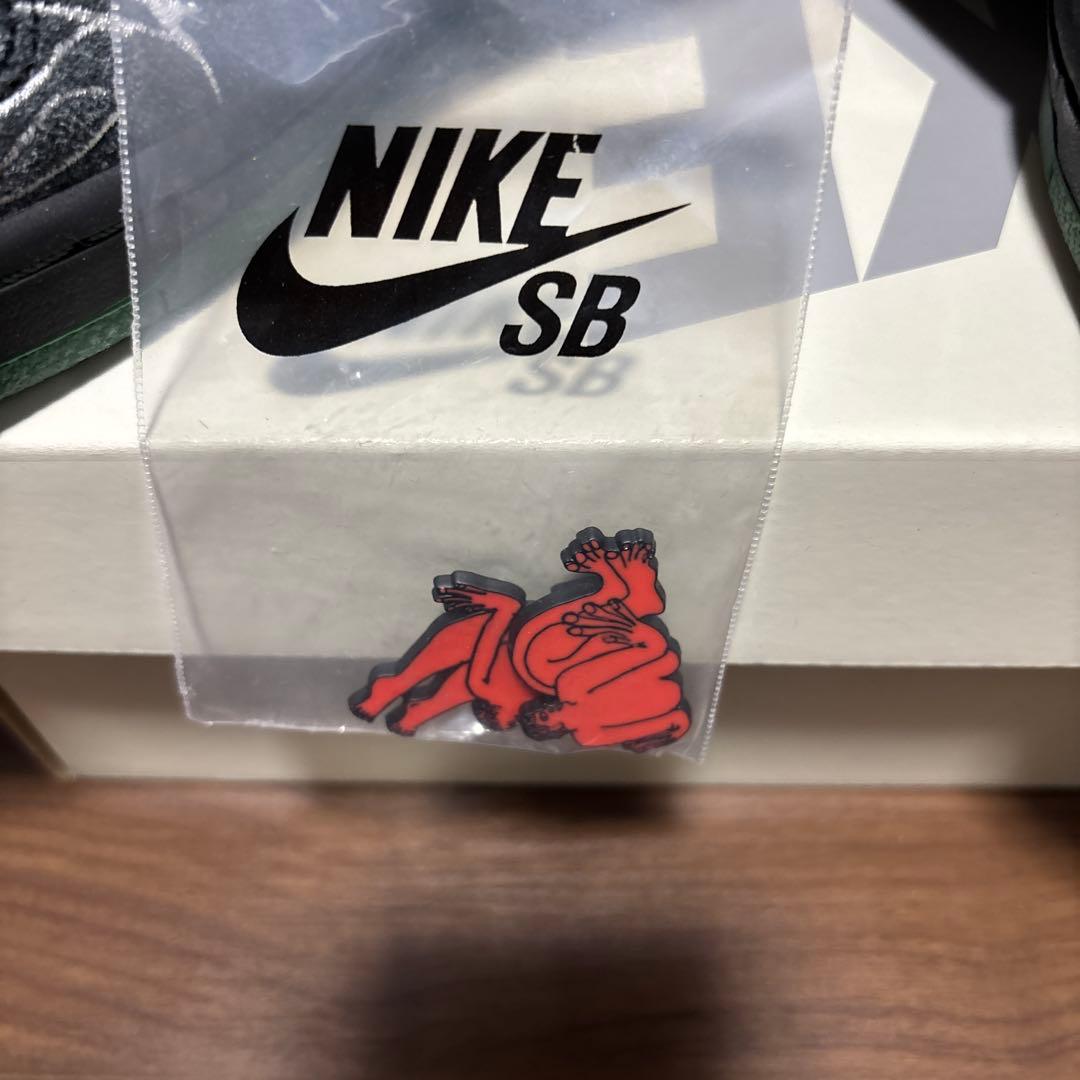 スケートボード NIKE SB DUNK