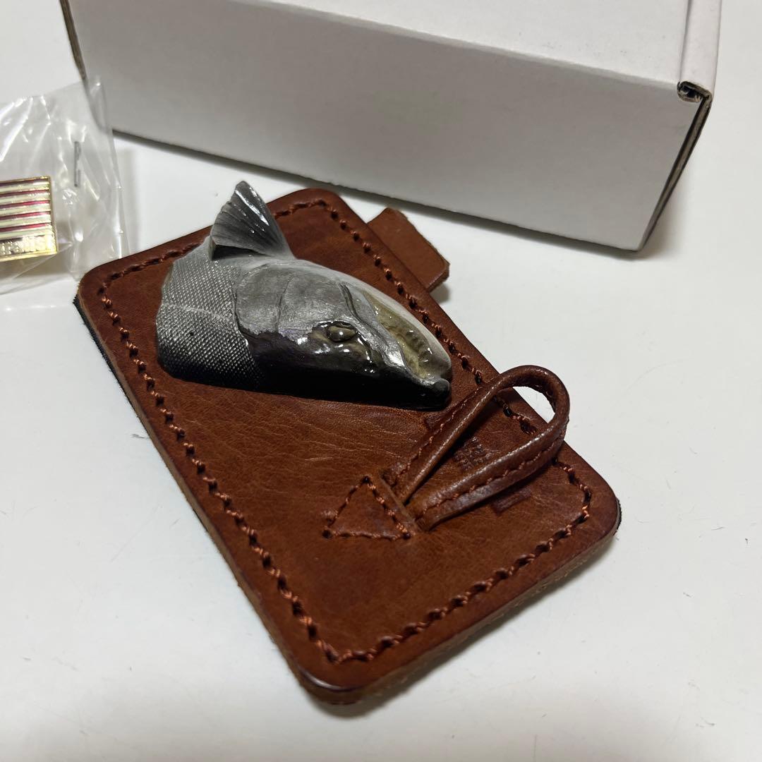 未使用　ペルフェット　吉田光 レザー　ヘッドブローチ the natural