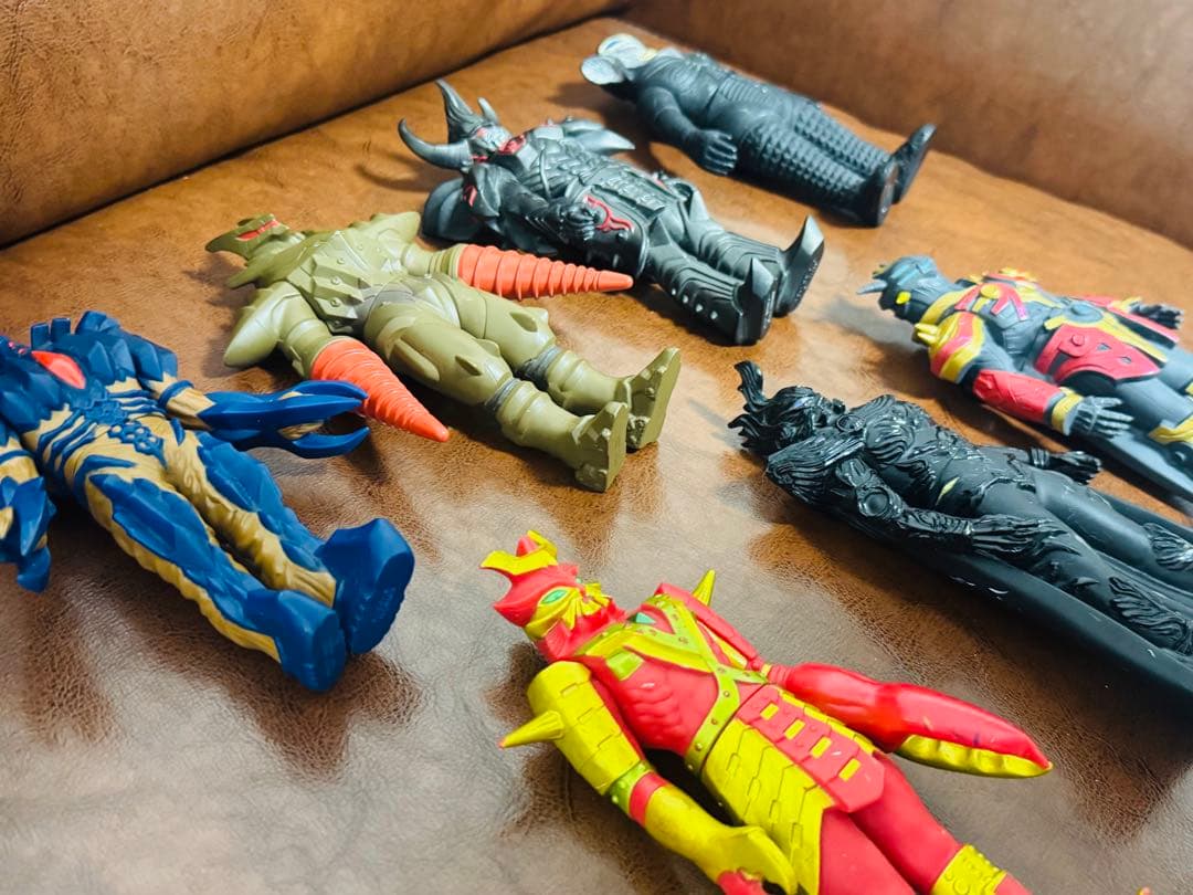 d*3様 ウルトラマンソフビ・怪獣フィギュアなどまとめ売り