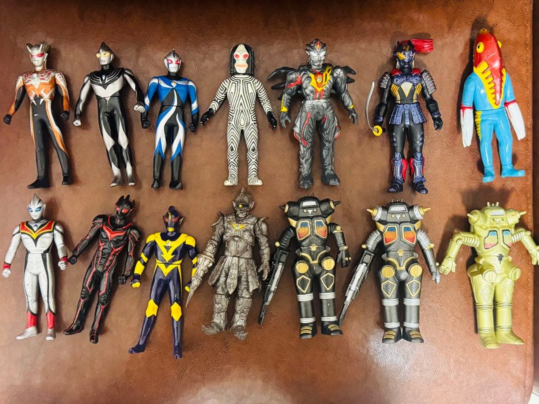 d*3様 ウルトラマンソフビ・怪獣フィギュアなどまとめ売り