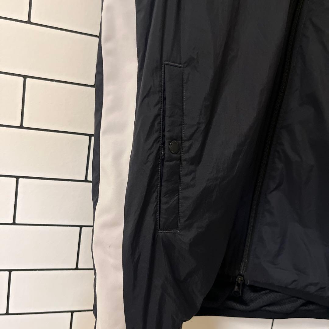 TravisMathew ゴルフ ベスト ブラック/ホワイト
