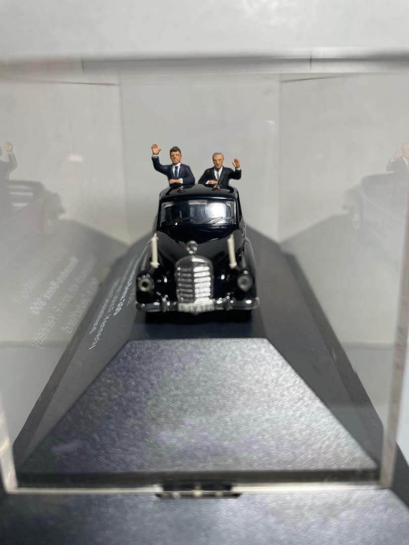 ミニカー BUSCH Mercedes-Benz 300