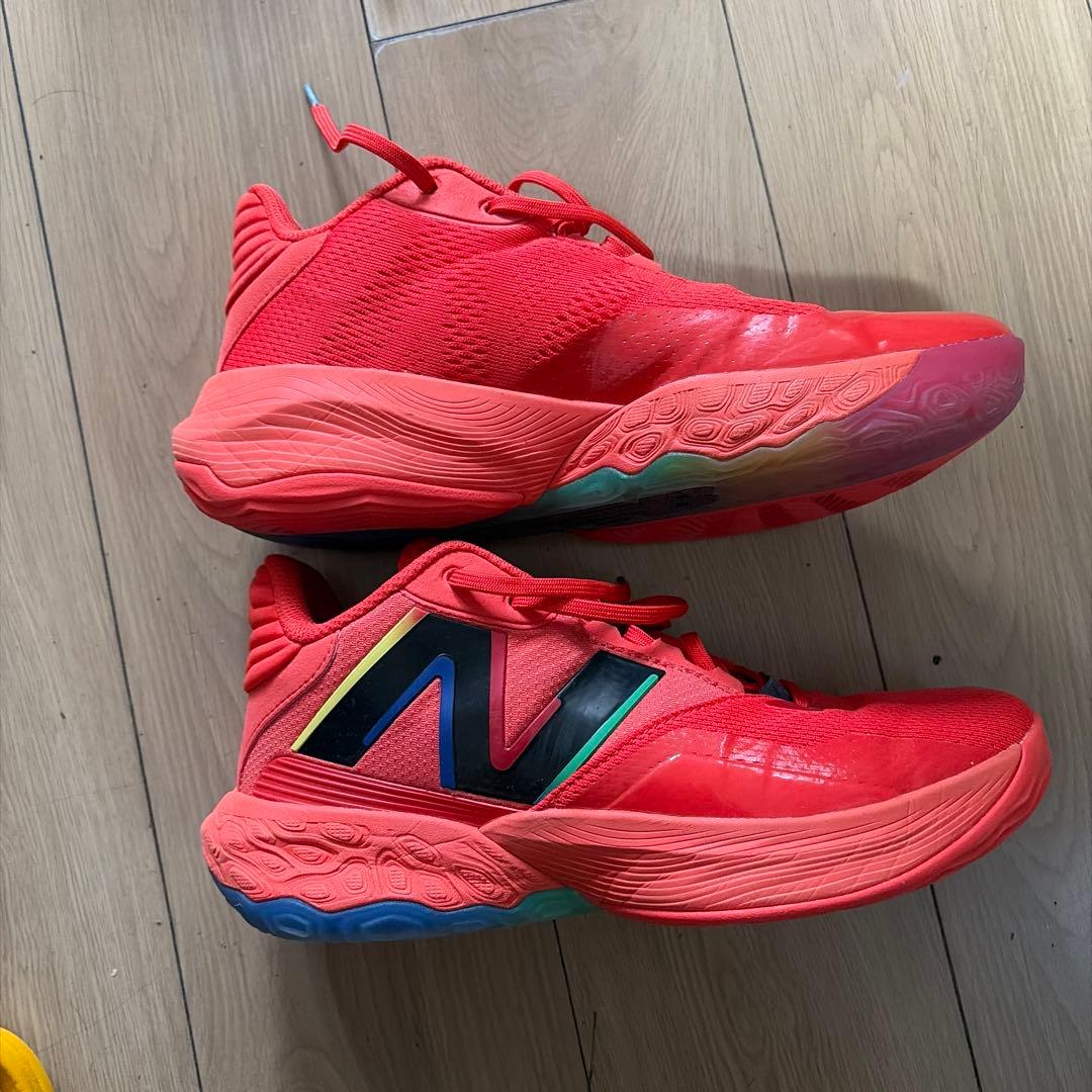 New Balance バスケットボールシューズ レッド