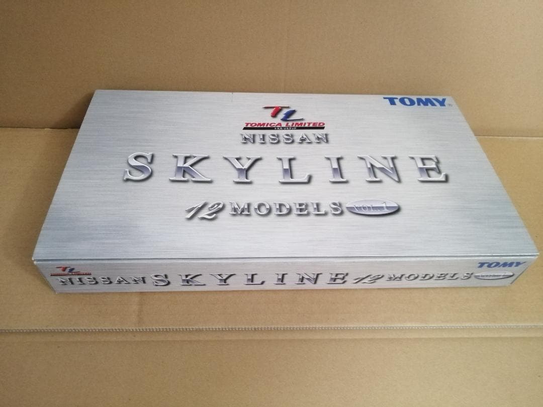 トミカリミテッド SKYLINE 12MODELS vol.1 【箱に傷】