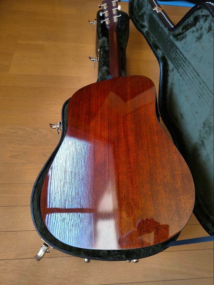 マーチンC.F.Martin / D-18 2021年製