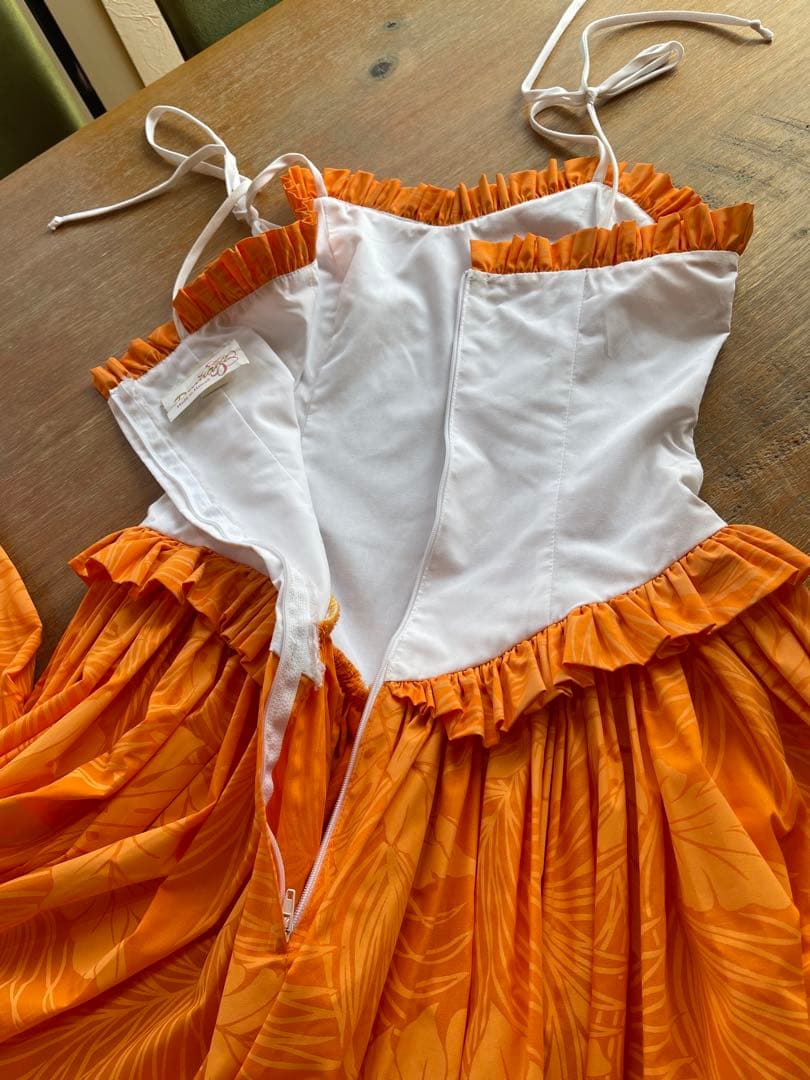 puananiフラダンスドレス (美品)