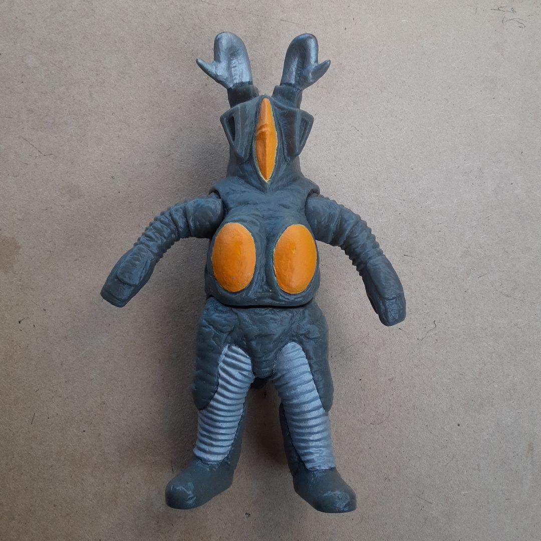 ウルトラ500 ガシャポン　ゼットン　ウルトラマン