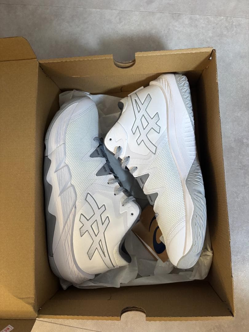 【新品未使用】ASICS　アンプレアルス2　 ワイド　27.0cm　タグ・箱有