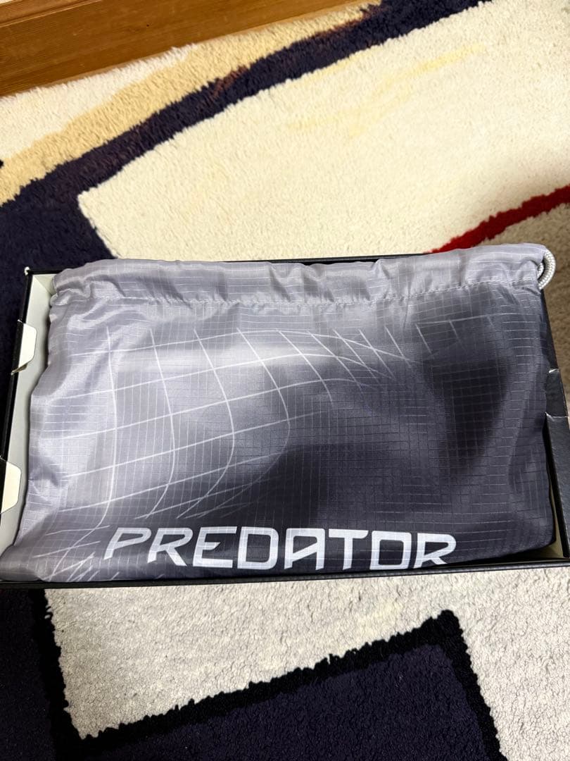 adidas プレデタープレシジョン ホワイト