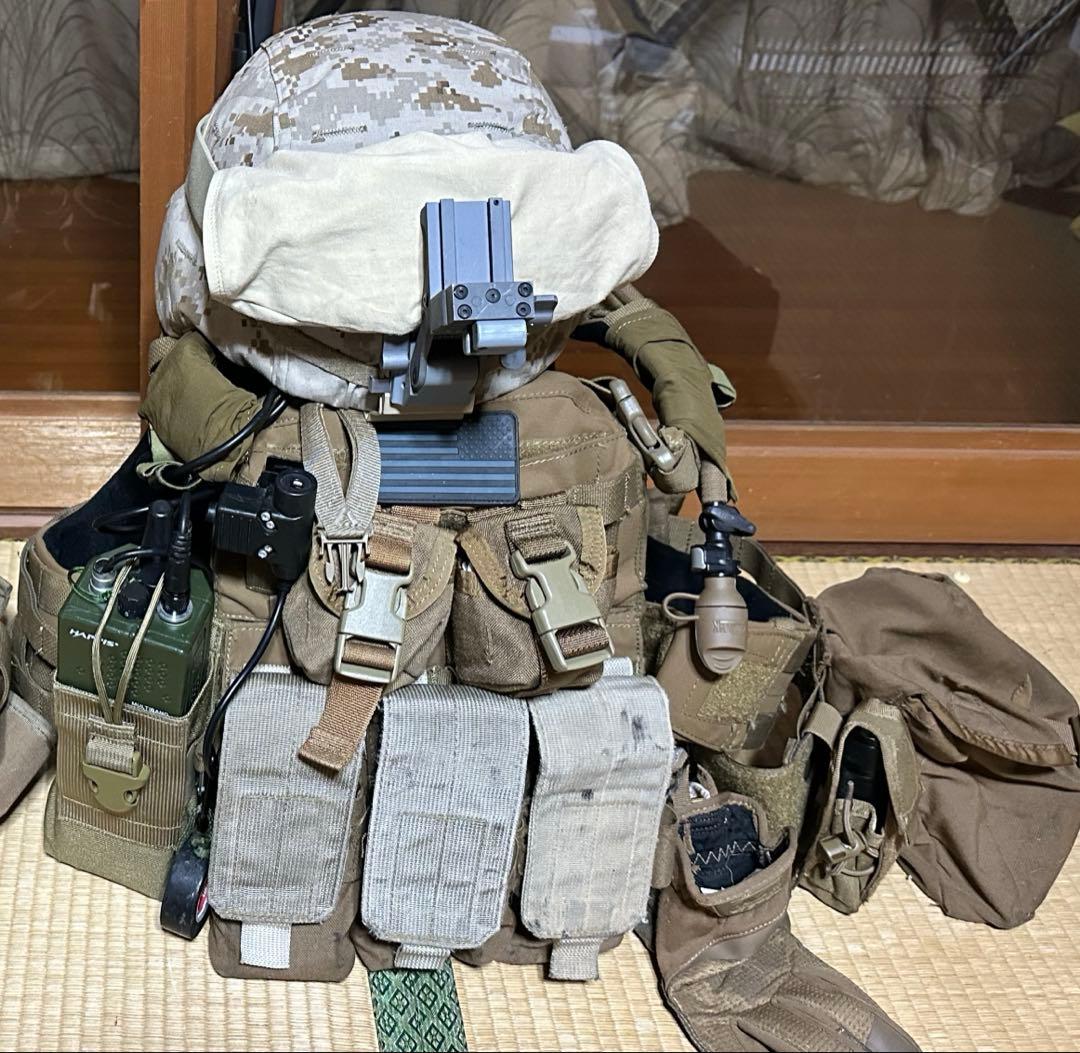 海兵隊装備　プレートキャリア+実物achヘルメット　Lサイズ　他