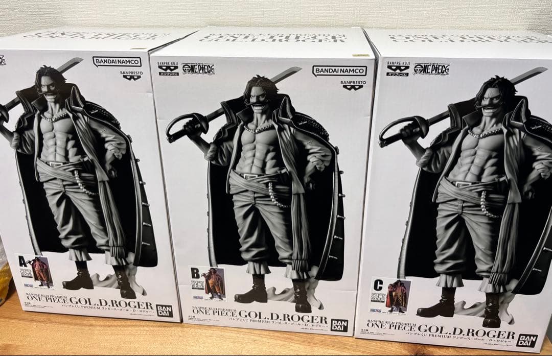 バンプレくじ PREMIUM ワンピース-ゴール・D・ロジャー- 3種 半券付き