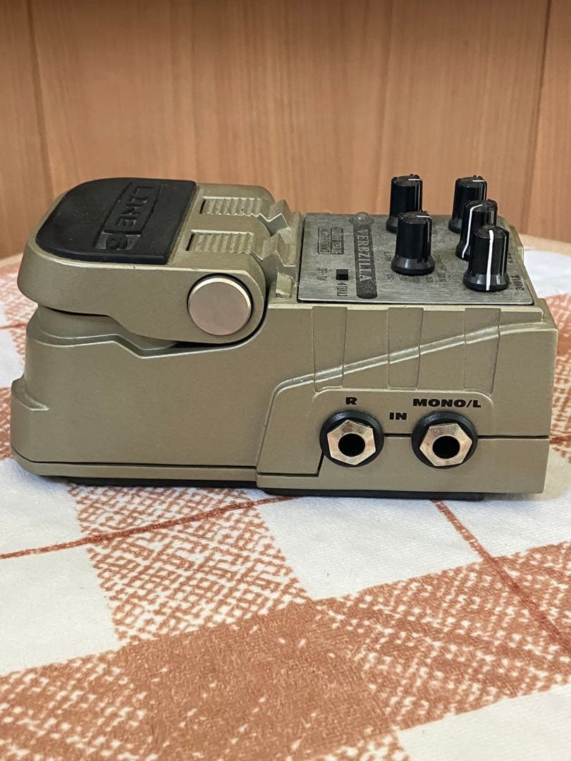 LINE 6 VERBZILLA ギターエフェクター