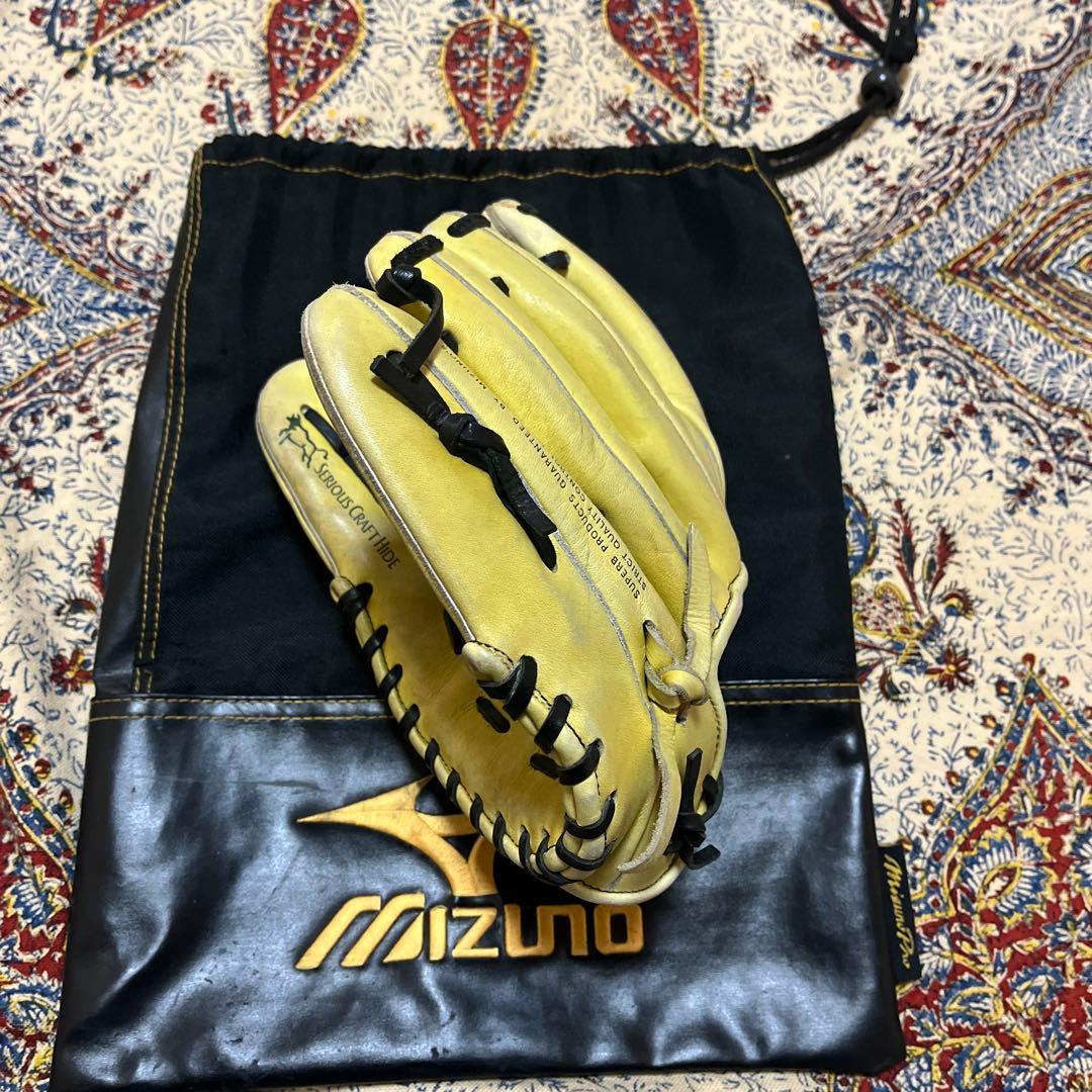 最終値下げ！　Mizuno Victory Stage 硬式グローブ イエロー