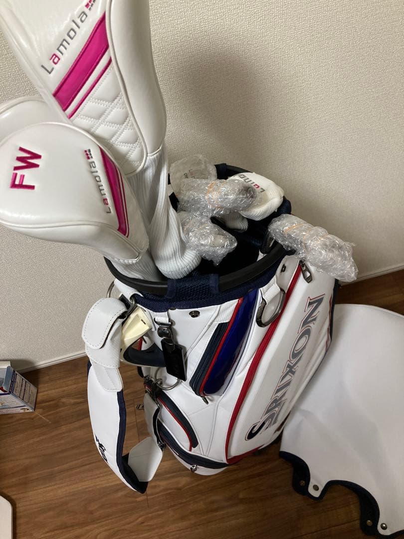 【美品】SRIXON レディースゴルセット 送料込み⭐️ヘッドカバー4つ付き！