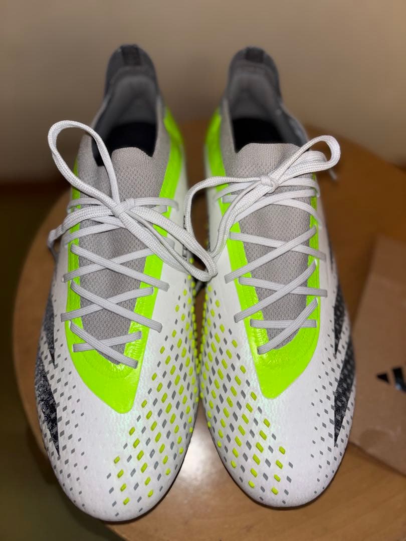 【新品・未使用❗️】adidasプレデターアキュラシーSGスパイク 25.5cm