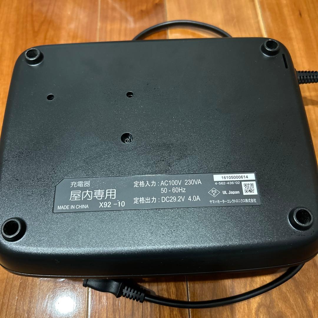値段交渉OK Li-ionバッテリー充電器