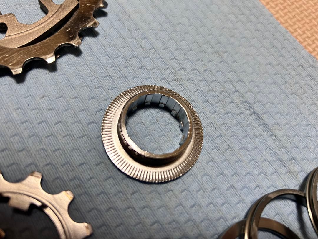 カンパニョーロ CAMPAGNOLO スプロケット 10S 13-26T