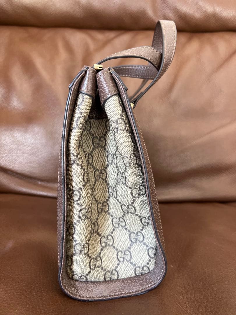 ハンドバッグ