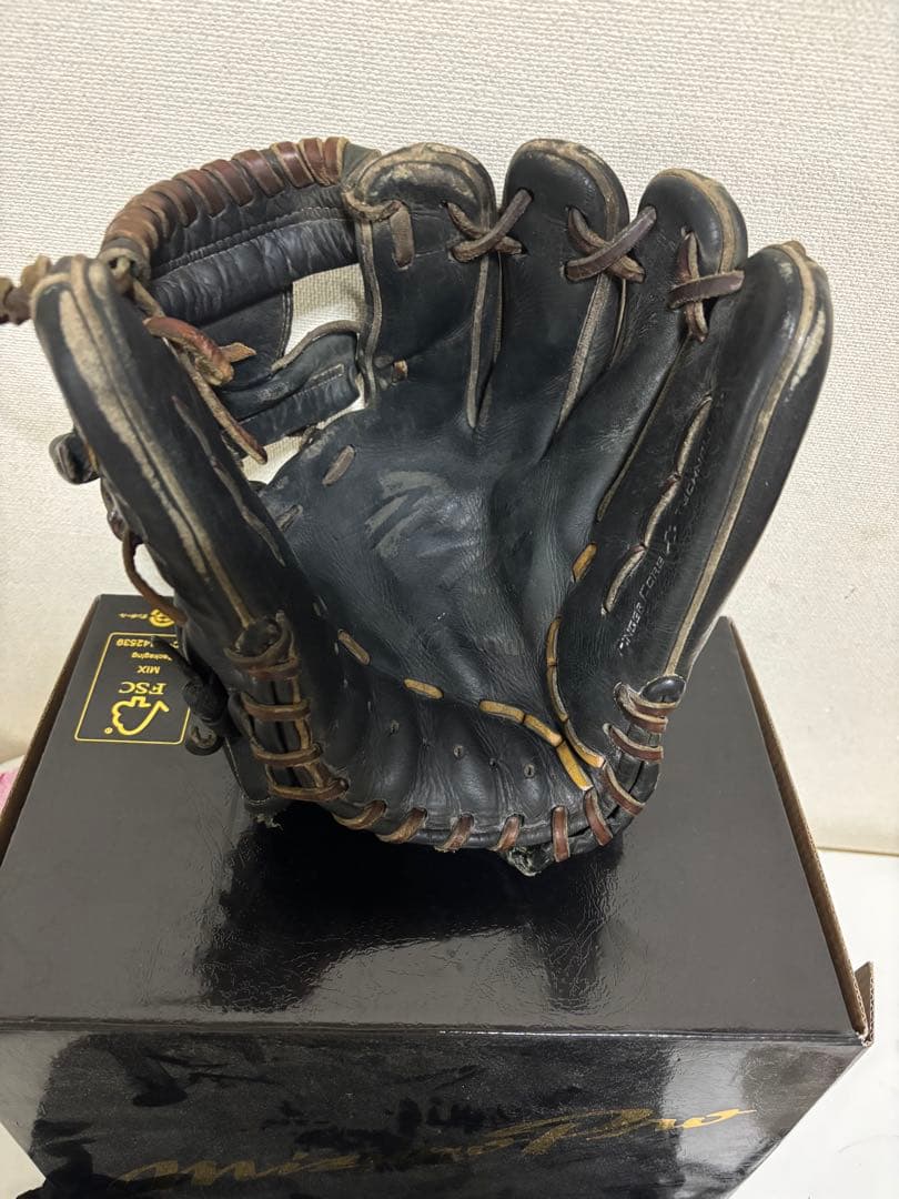 Mizuno グローブ硬式 右投げ用 ブラック