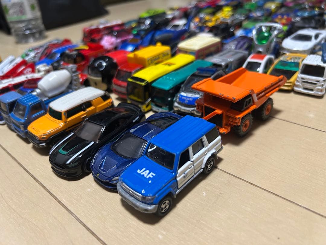 TOMICA トミカ　まとめ売り　ホットウィール　約100台　HOTWHEELS