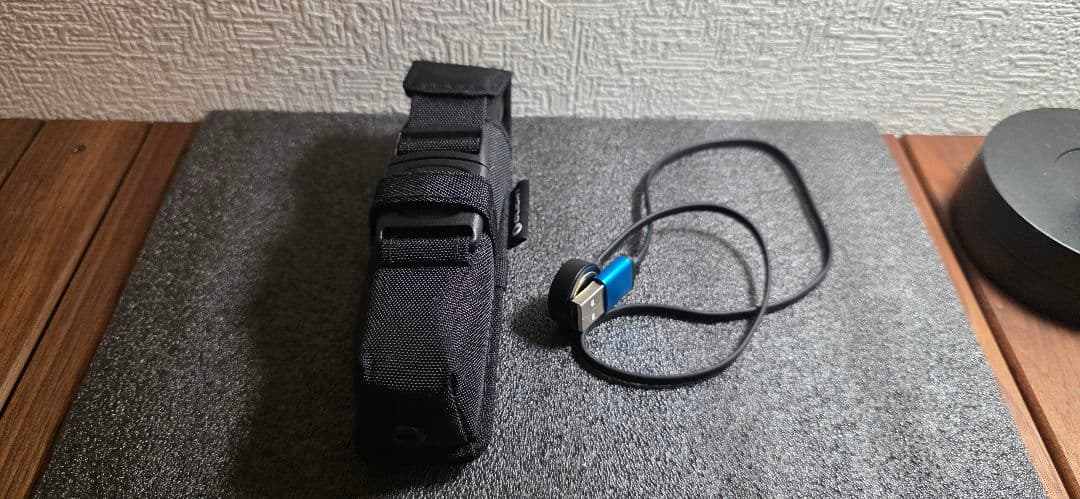 OLIGHT WARRIOR 3S センサー付きタクティカルライト
