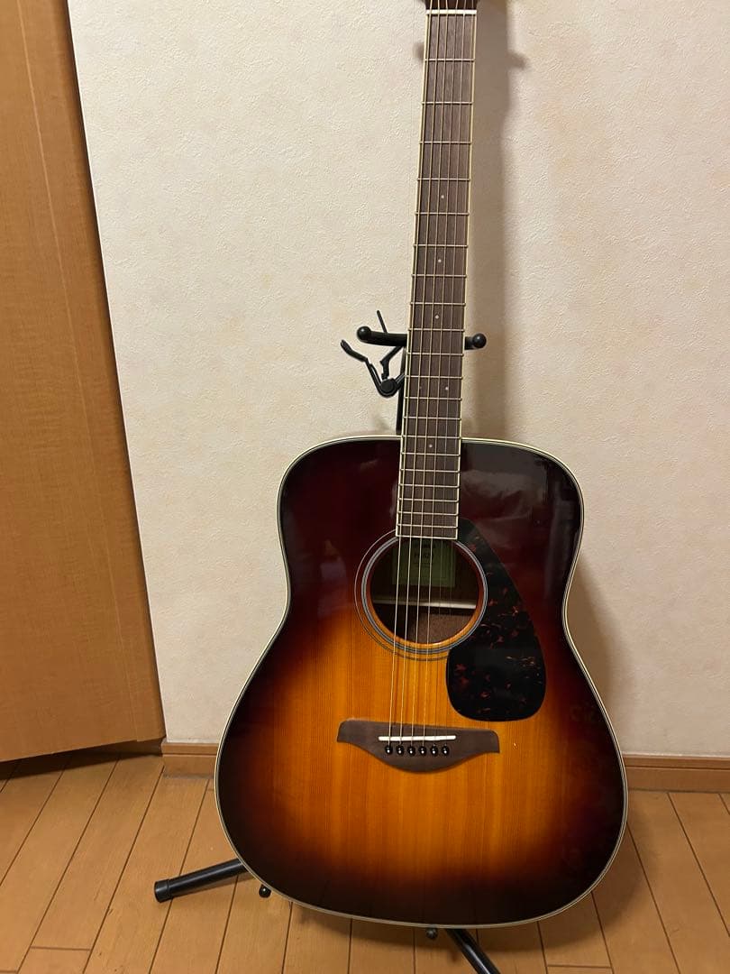 ヤマハ YAMAHA アコースティックギター ブラウンサンバーストFG820BS