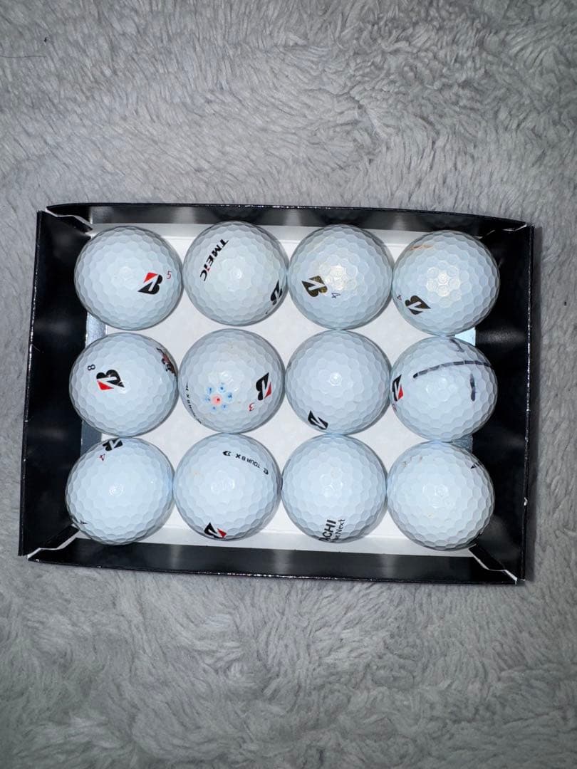 【美品】ブリヂストンTOUR B XS・TOUR B X混合ロストボール 94球