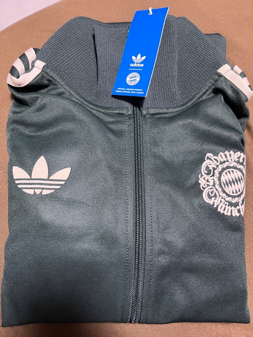 adidas originals バイエルン　ベッケンバウアー
