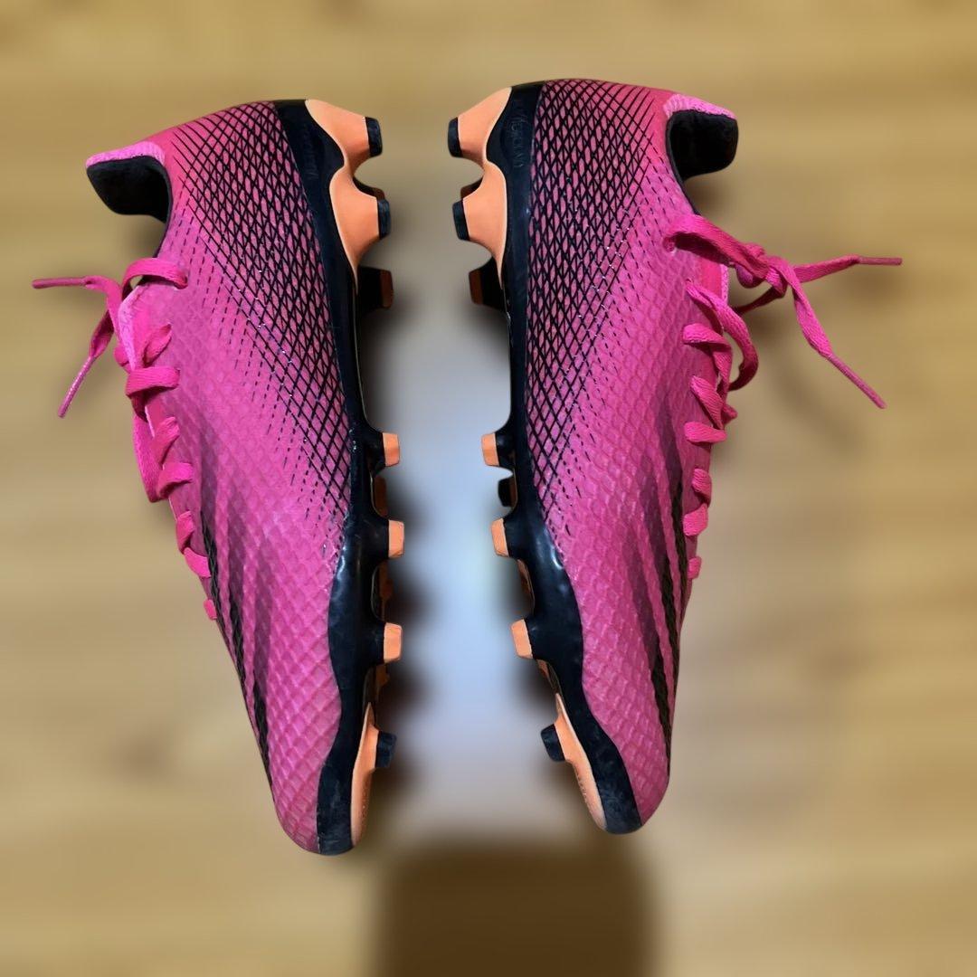 ピンク サッカーシューズ スパイクadidas