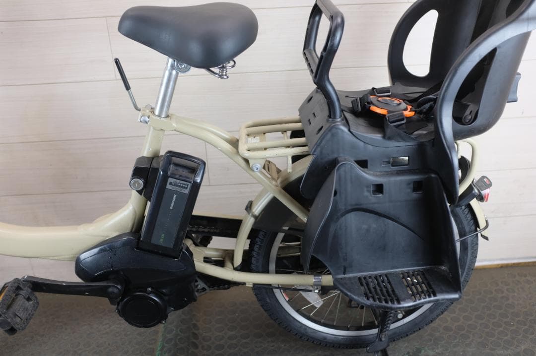 電動自転車 ヤマハ　PAS Babbｙ　20インチ　3段　8.7Ah充電器あり