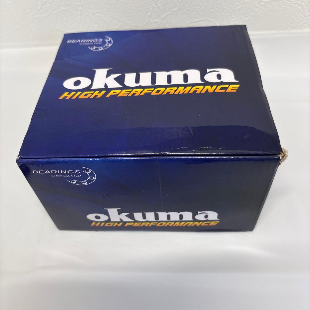 OKUMA ベイトリール 釣り リール 右ハンドル 美品