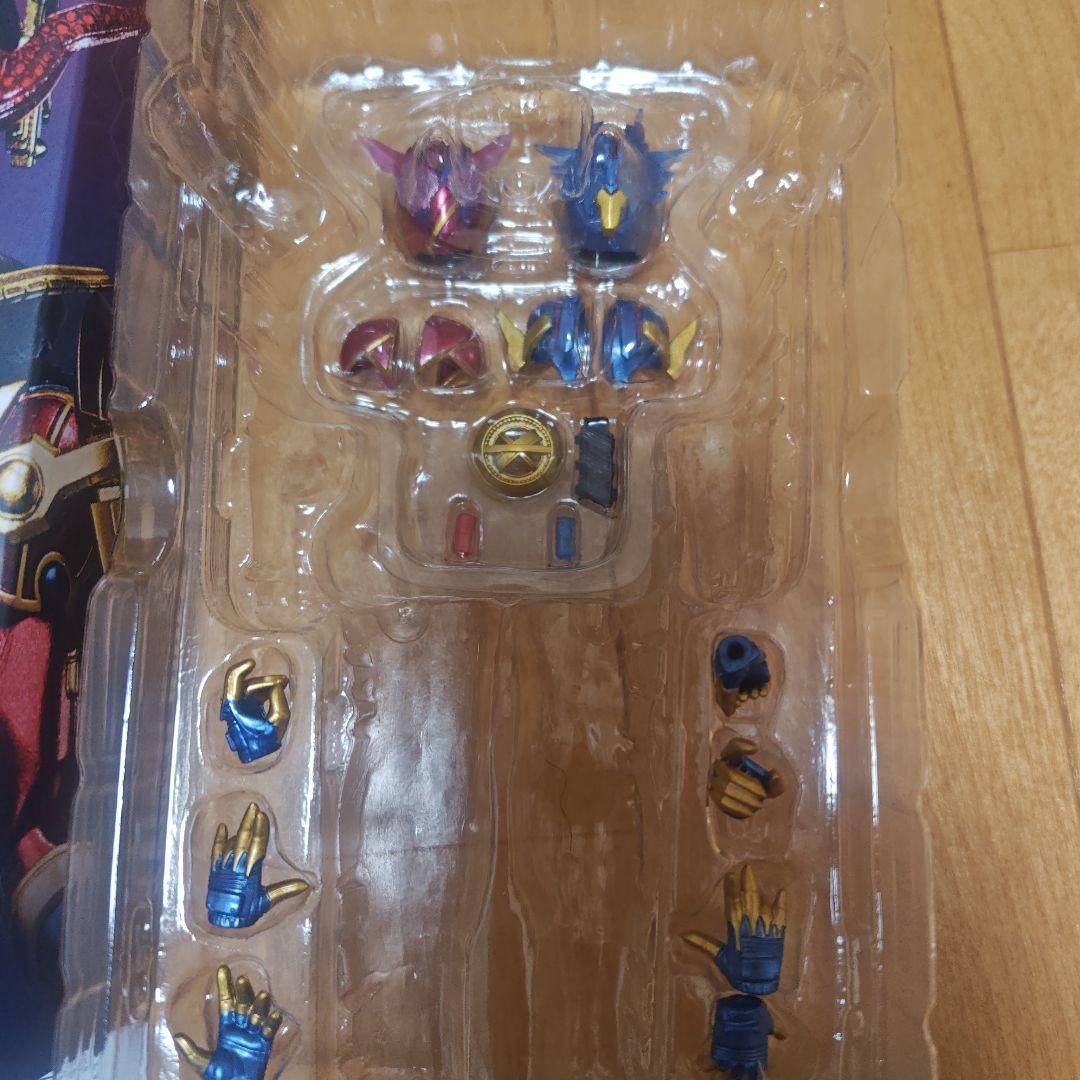 S.H.フィギュアーツ 仮面ライダービルド エボル フェーズ1.2.3.