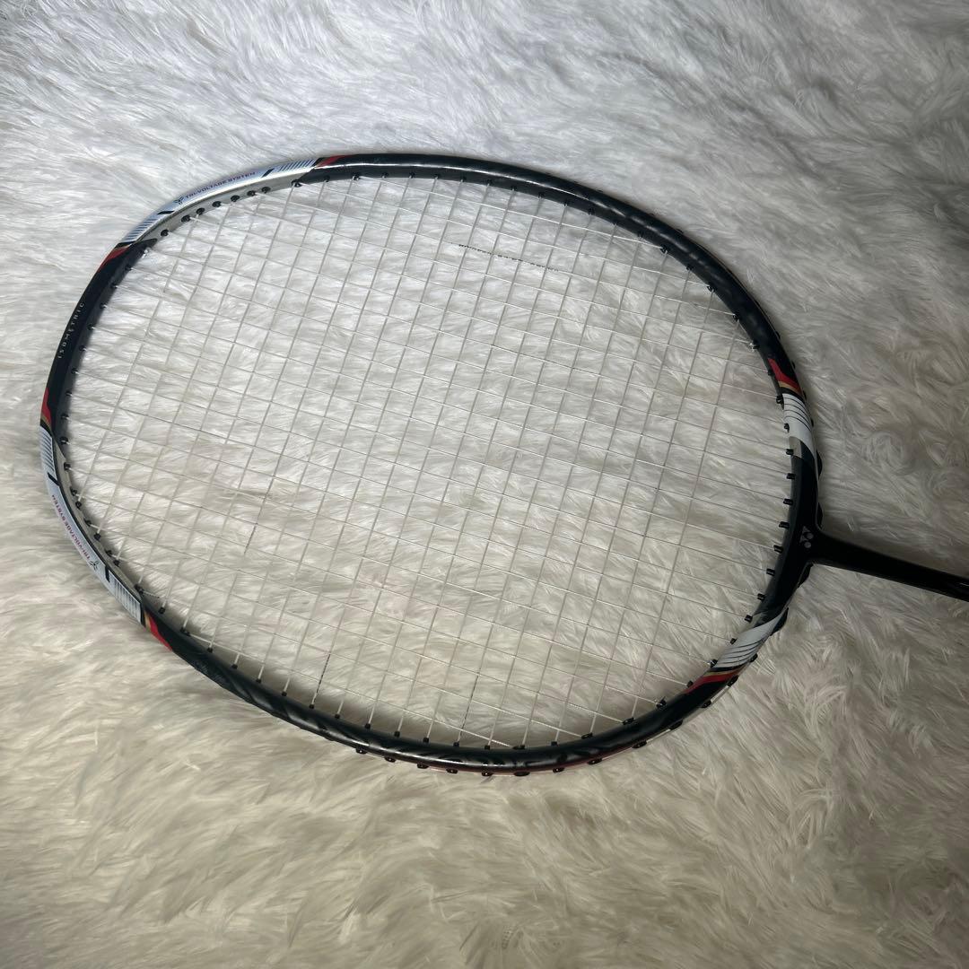 【極美品】YONEX VOLTRIC 70 バドミントン ラケット 3UG5