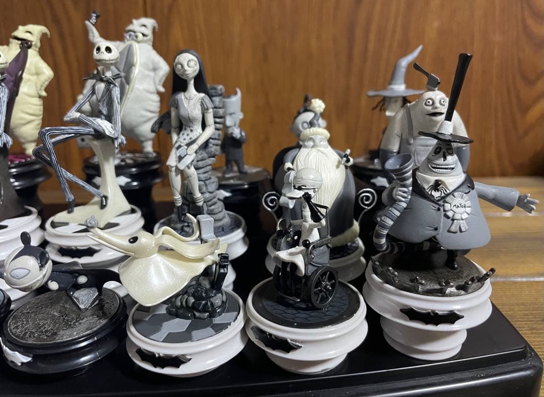 【レア】ナイトメアービフォアクリスマス チェスフィギュア　24体コンプリート