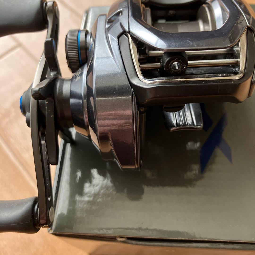 SHIMANO SLX 70 ベイトリール