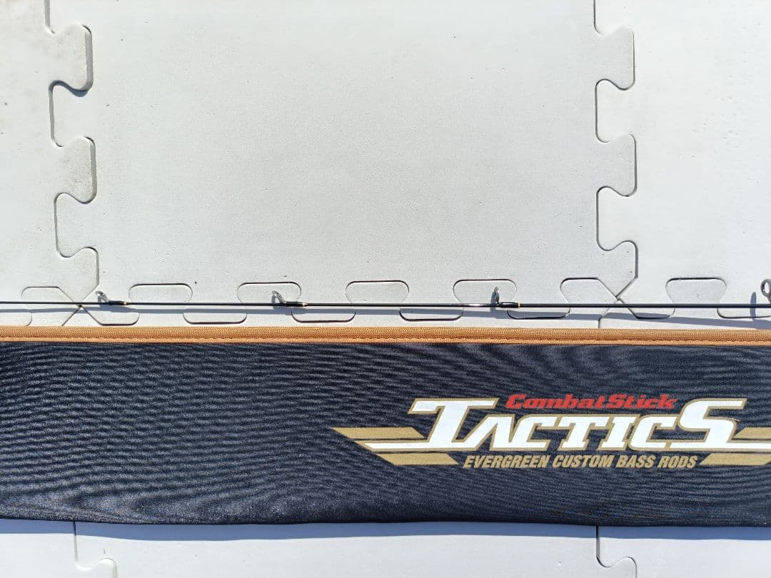 エバーグリーン　タクティクス　フェザーティップ　TCSS-62ULST
