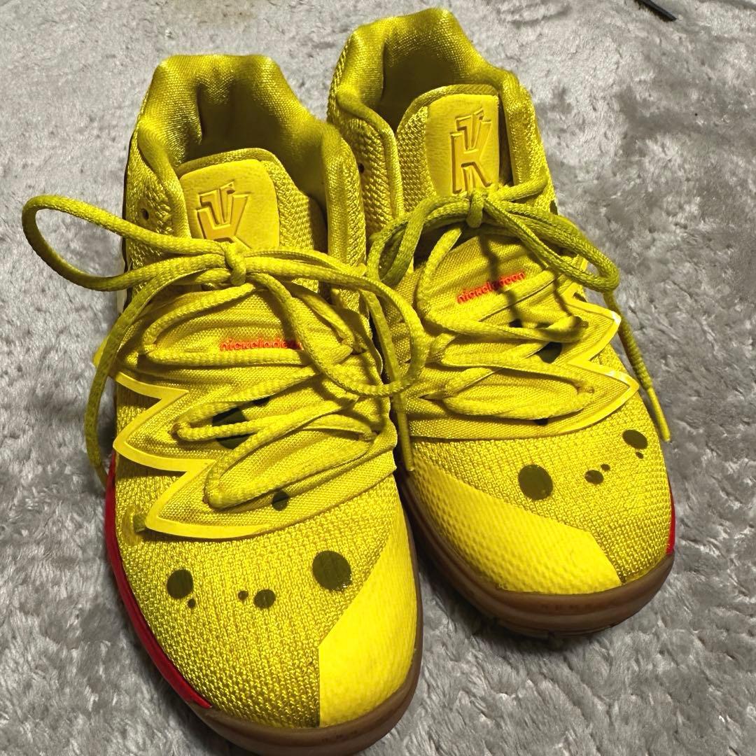 Nike Kyrie 5 キッズ　バッシュ　スポンジボブ　カイリー　18cm