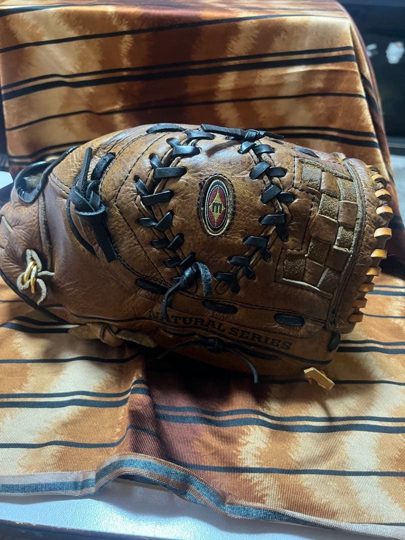 EASTON ビンテージグローブ　EASTONグローブ アメリカ製グローブ
