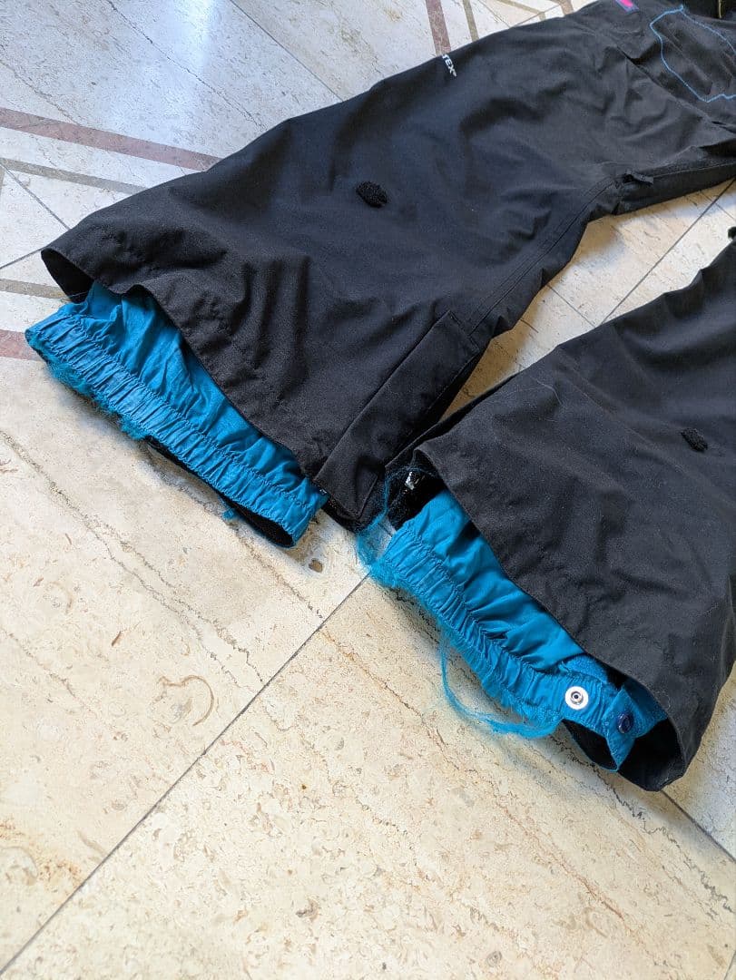18-19 REW STRIDER STRAIGHT FIT　GORE-TEX
