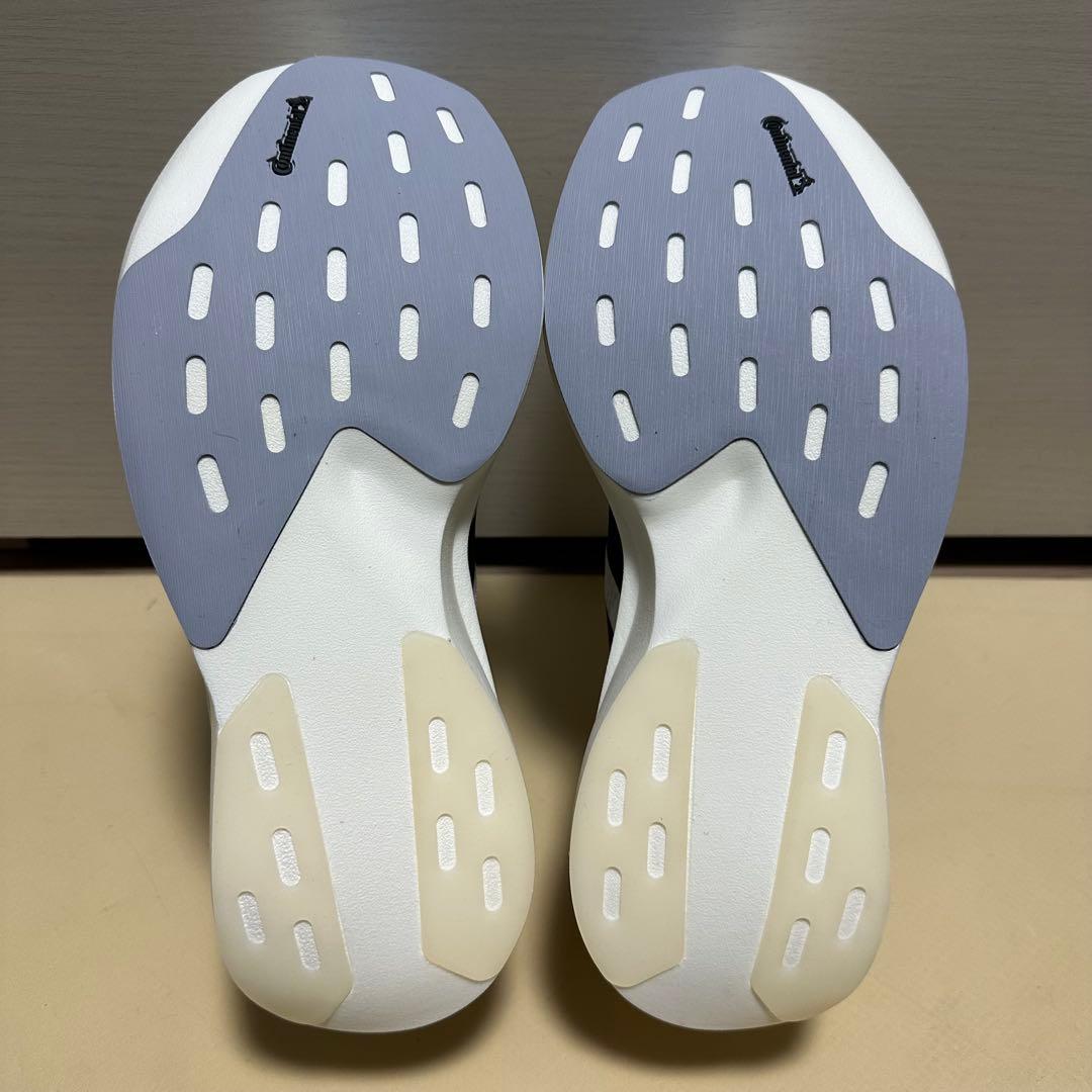 【新品未使用】adidas アディゼロ EVO SL 26cm JH6206