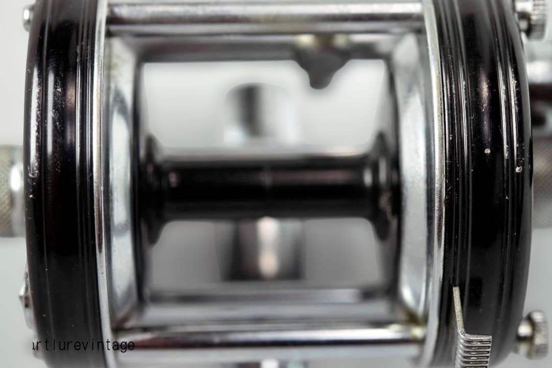 リール VINTAGE ABU AMBASSADEUR 6000C 2408-295