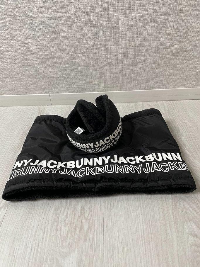 ジャックバニーネックウォーマーとイヤーマフ
