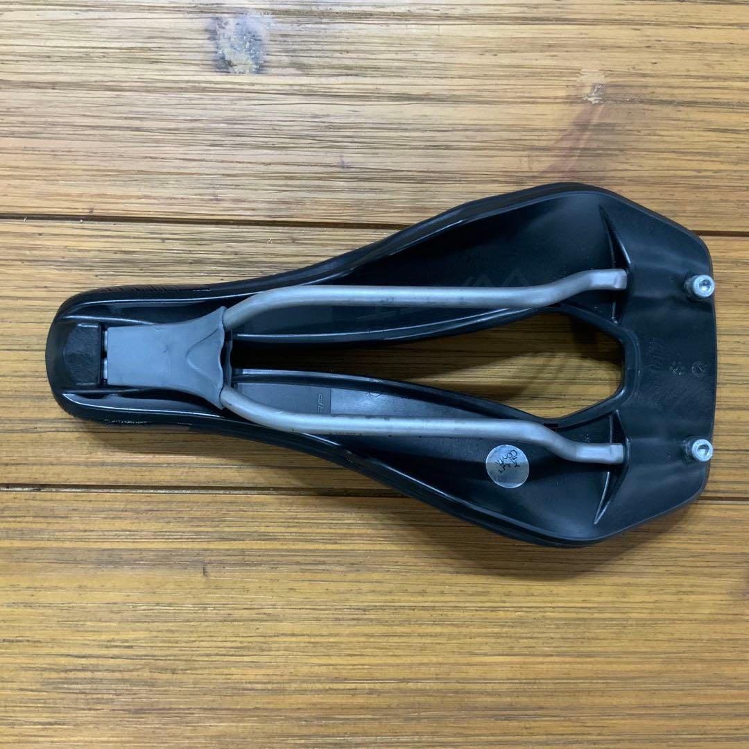 SelleItalia WATT GEL TI316 SUPERFLOWサドル
