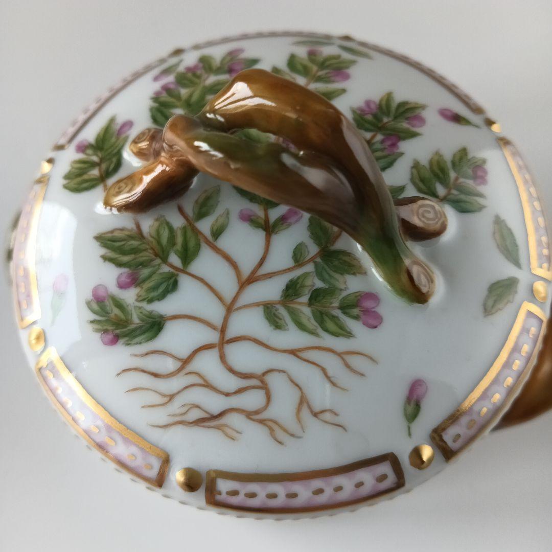 ロイヤルコペンハーゲン　フローラダニカ　シュガーポット