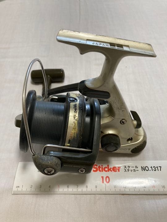 釣り具　３５個セット　ダイワ　リール