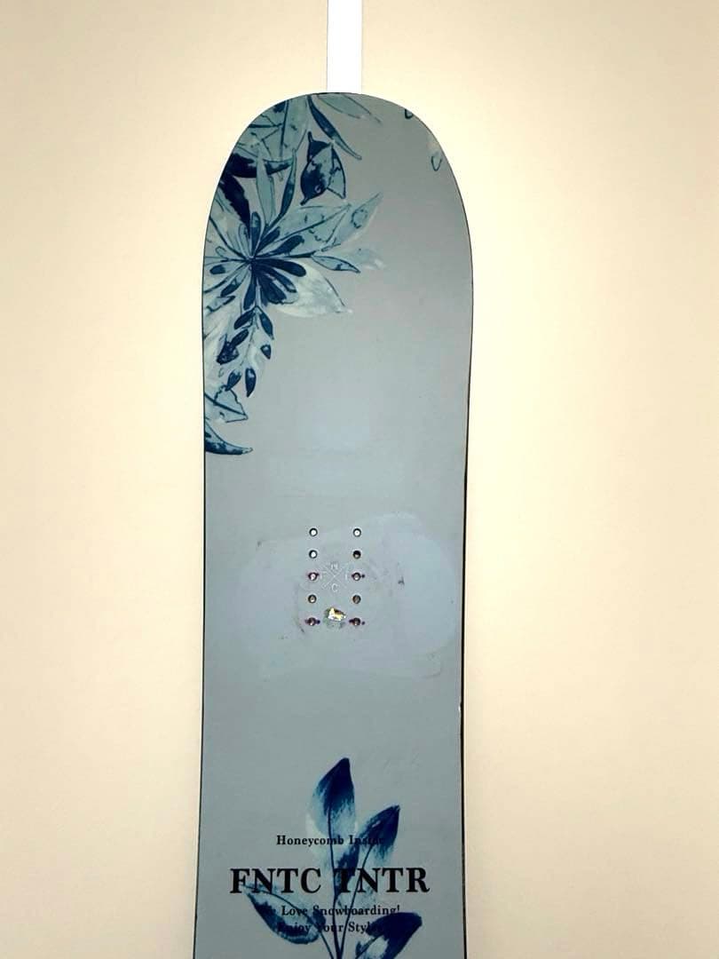 FNTC TNTR 143cm レディースモデル スノボ板
