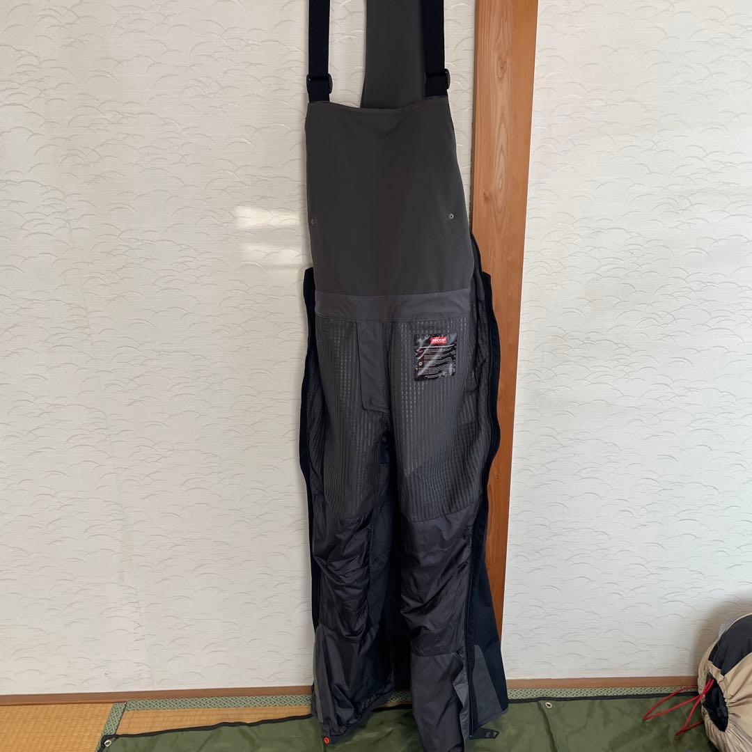 マウンテンハードウェア/ファイヤウォール上下