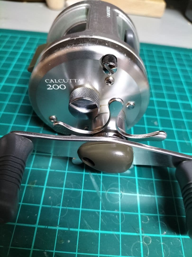 美品　92カルカッタ200　シマノ